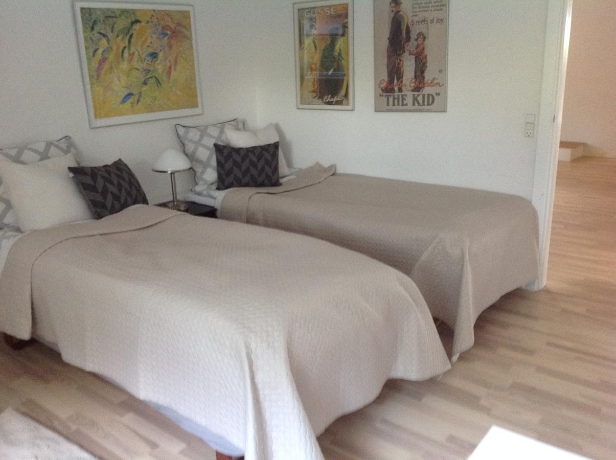 Lundgaarde Bed & Breakfast Kjellerup Ngoại thất bức ảnh
